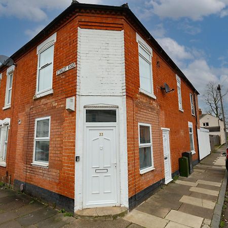 33 Stanley Road Villa Northampton Ngoại thất bức ảnh