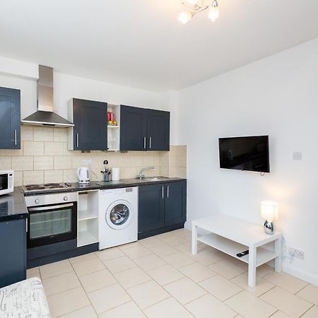 33 Stanley Road Villa Northampton Ngoại thất bức ảnh